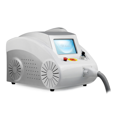 Máquina portátil de remoção de tatuagens por laser de carbono
