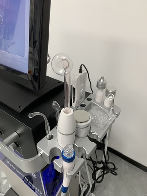 14 em 1 Dermoabrasão hidrofásica máquina de rejuvenescimento facial com bolhas grandes de oxigénio