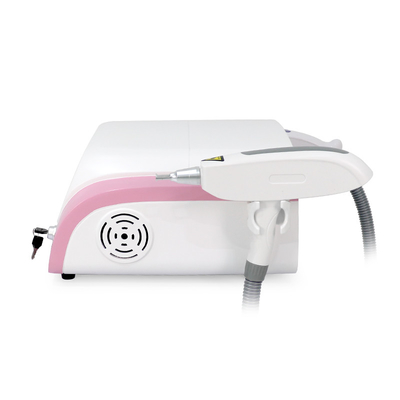 Nova máquina de remoção de tatuagens por laser portátil profissional Q comutado Nd Yag para beleza