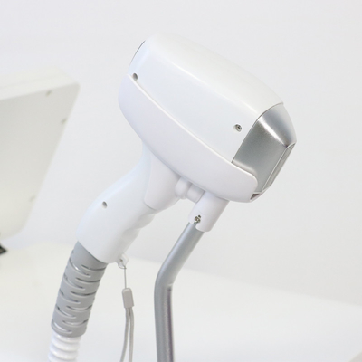 Laser de depilação permanente de diodo de 810Nm Picosecond Laser de remoção de tatuagens de diodo de diodo Nd Yag